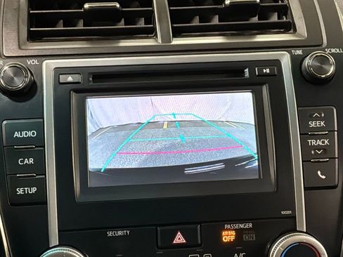 Used 2014 Toyota Camry SE image 16