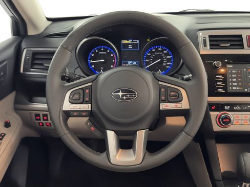 Used 2017 Subaru Outback 2.5i Limited image 20