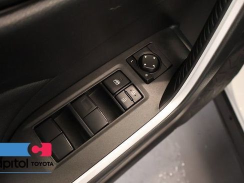 Certified 2024 Toyota RAV4 LE AWD/4WD image 11