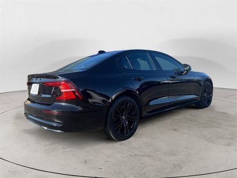 Certified 2024 Volvo S60 B5 Plus w/ Climate Package image 6