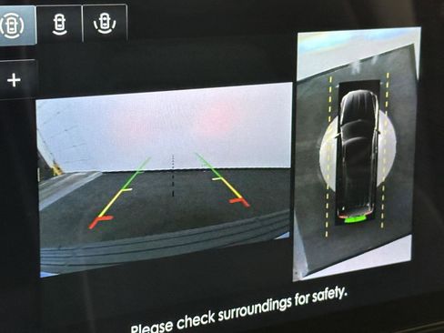 Used 2020 Lincoln Navigator L Black Label w/ Cargo Convenience Package image 23