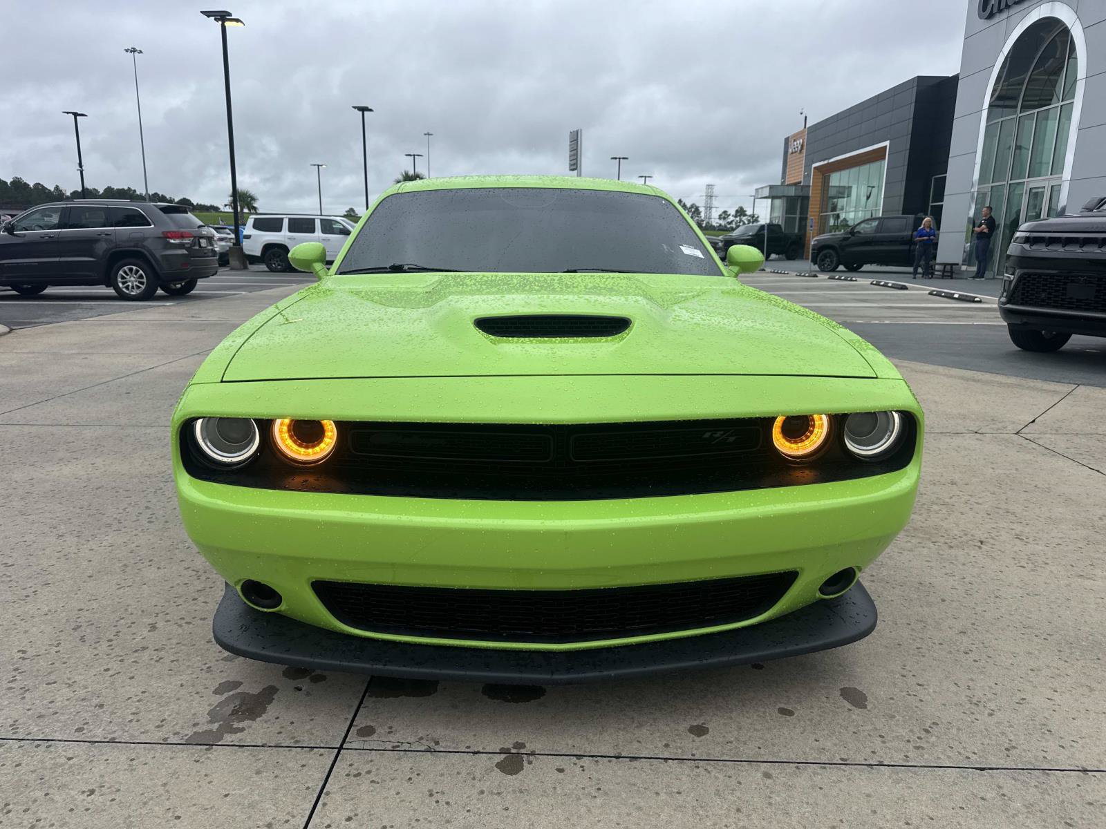 Used 2023 Dodge Challenger R/T w/ Blacktop Package RWD image 2