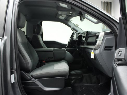Used 2023 Ford F350 4x4 Regular Cab Super Duty image 14