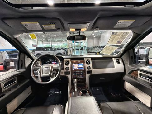 Used 2012 Ford F150 Lariat w/ Lariat Chrome Pkg image 47