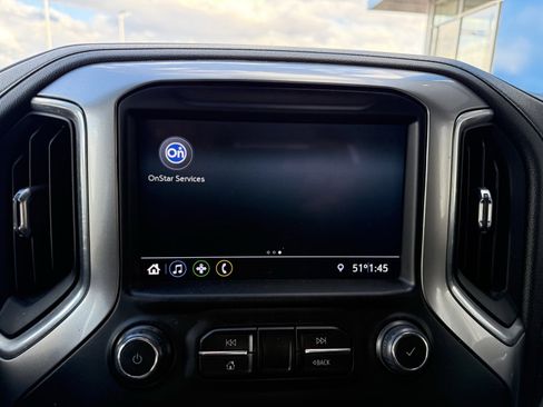 Used 2021 Chevrolet Silverado 1500 LT Trail Boss image 24