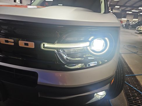 Used 2021 Ford Bronco Sport Outer Banks AWD/4WD image 30