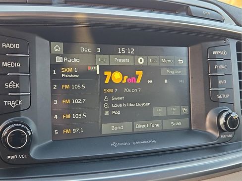 Used 2017 Kia Sorento EX w/ EX V6 Premium Package image 17