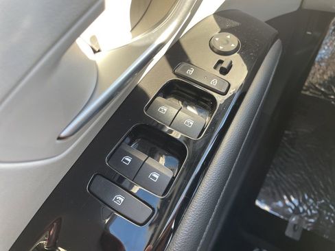 Used 2024 Hyundai Tucson Limited image 24