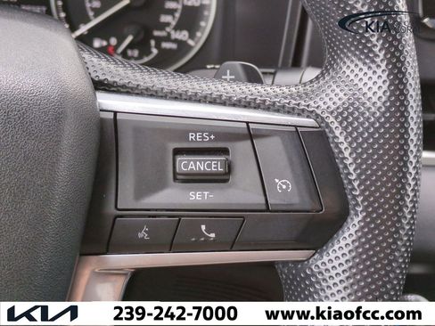 Used 2024 Mitsubishi Outlander ES image 24