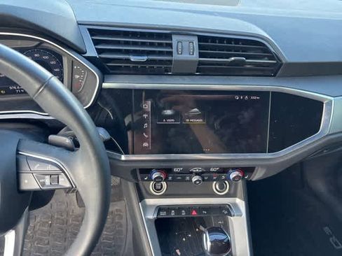 Used 2023 Audi Q3 2.0T Premium Plus w/ Premium Plus Package image 18