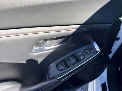 Used 2021 Nissan Sentra SR image 12