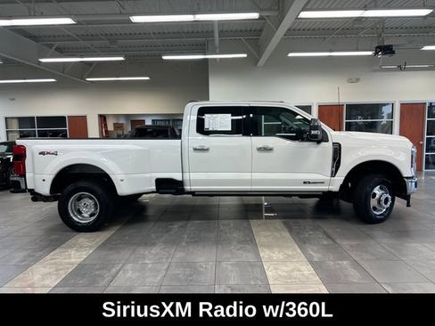 Used 2024 Ford F350 Lariat w/ Lariat Ultimate Package AWD/4WD image 14