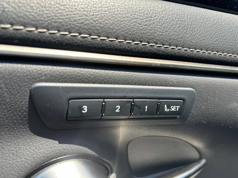 Used 2021 Lexus ES 250 w/ Premium Package AWD/4WD image 17