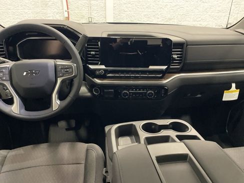 New 2026 Chevrolet Silverado 1500 RST AWD/4WD image 12