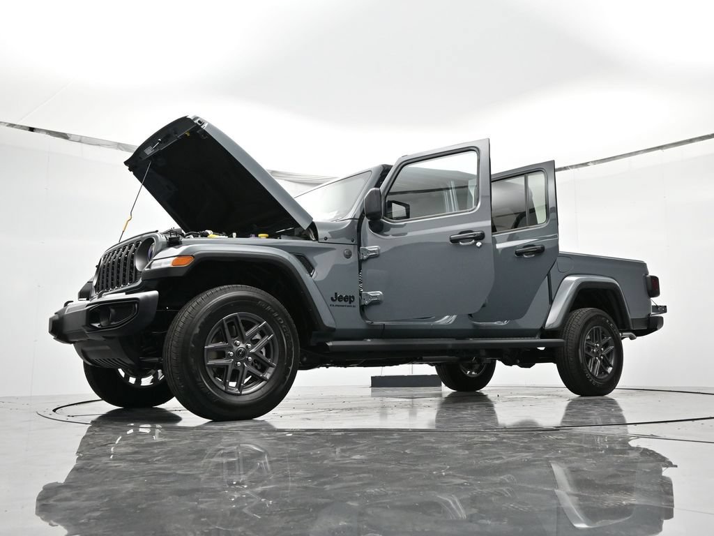 New 2026 Jeep Gladiator Sport AWD/4WD image 47