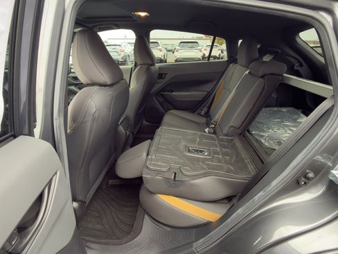 Certified 2025 Subaru Crosstrek 2.5i Sport w/ Crosstrek Mirror Package image 14