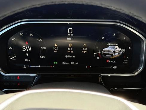 New 2026 GMC Sierra 1500 SLE image 23