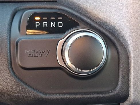 Used 2024 RAM 2500 Tradesman w/ Chrome Appearance Group image 14