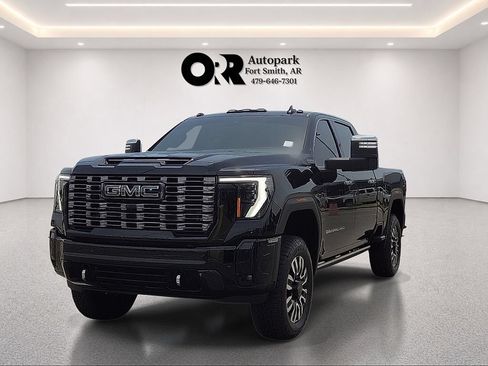 Used 2026 GMC Sierra 2500 Denali Ultimate AWD/4WD image 2