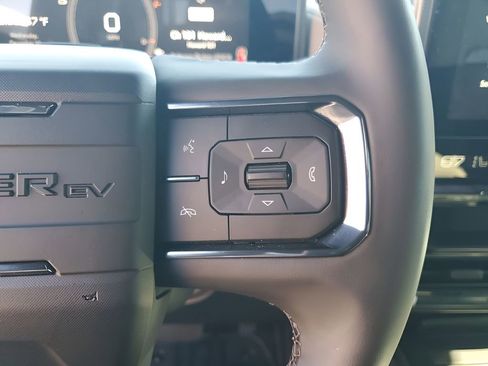 New 2026 GMC Hummer EV 2X image 34