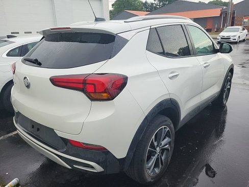 Used 2023 Buick Encore GX Select FWD image 3