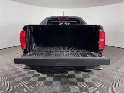Used 2018 Chevrolet Colorado Z71 image 7