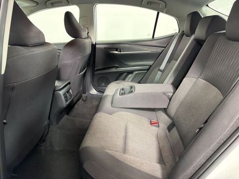 Used 2025 Toyota Camry LE FWD image 20