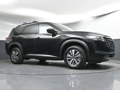 New 2026 Nissan Pathfinder SL AWD/4WD image 25