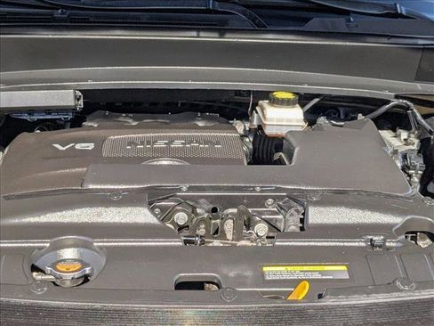 Used 2019 Nissan Pathfinder SL image 24