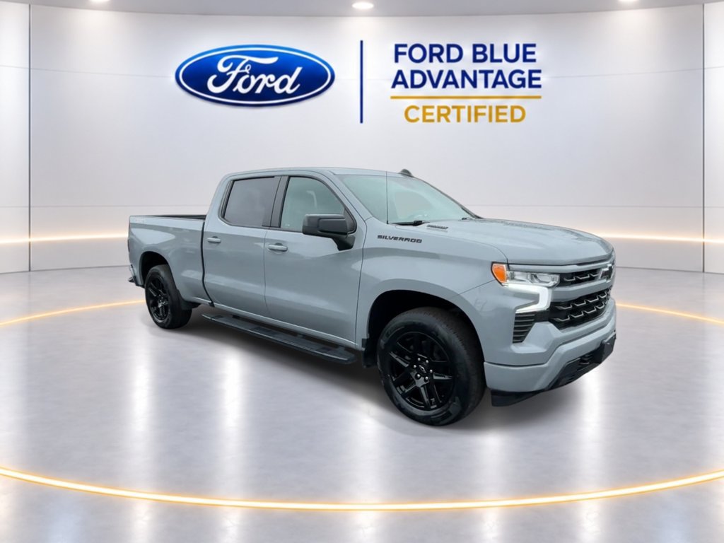 Used 2024 Chevrolet Silverado 1500 RST w/ Protection Package AWD/4WD image 3