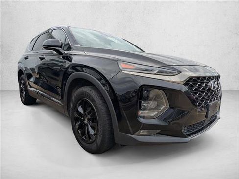 Used 2019 Hyundai Santa Fe SEL image 3