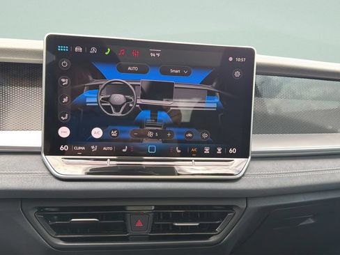New 2026 Volkswagen Tiguan SE AWD/4WD image 22