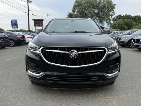 Used 2020 Buick Enclave Essence FWD image 2