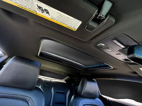 Used 2016 Chevrolet Camaro LT image 22