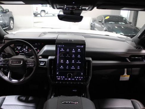 New 2026 GMC Yukon AT4 w/ AT4 Premium Plus Package AWD/4WD image 3