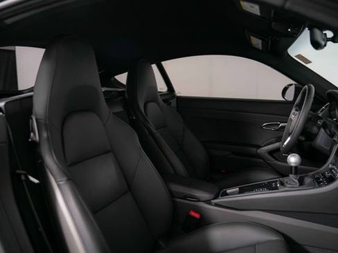 Used 2024 Porsche 718 Cayman S RWD image 26