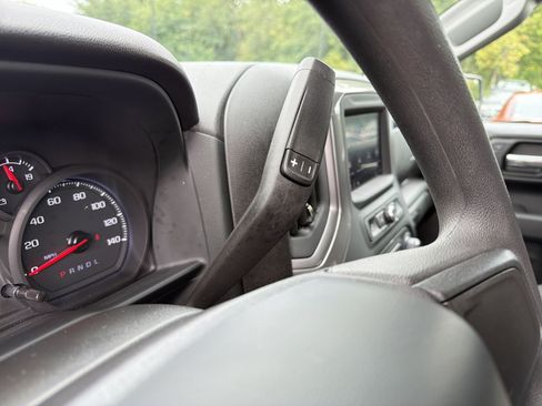 Used 2024 Chevrolet Silverado 1500 Custom AWD/4WD image 22