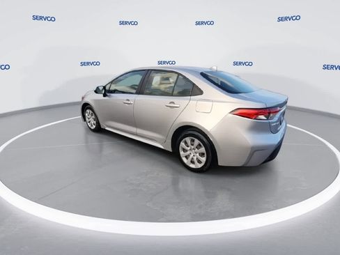 Used 2023 Toyota Corolla LE image 7