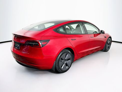 Used 2023 Tesla Model 3 Standard Range image 9