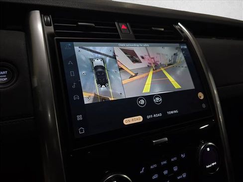 New 2026 Land Rover Discovery S AWD/4WD image 24