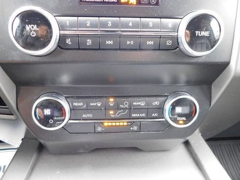 Used 2019 Ford Expedition XLT w/ Equipment Group 201A image 20