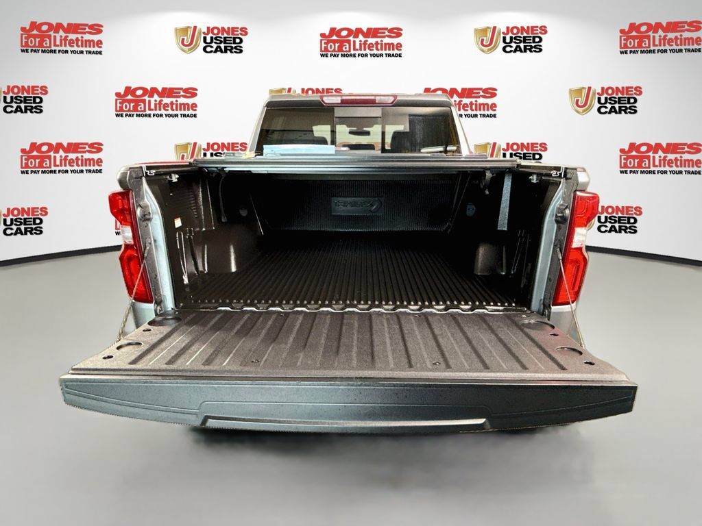 Used 2021 Chevrolet Silverado 1500 LTZ w/ LTZ Convenience Package II AWD/4WD image 30