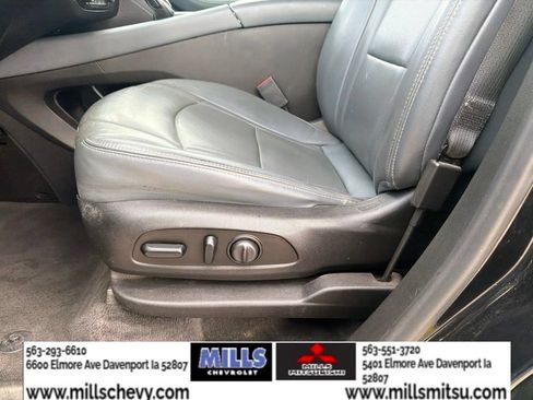 Used 2019 Buick Enclave Essence AWD/4WD image 11