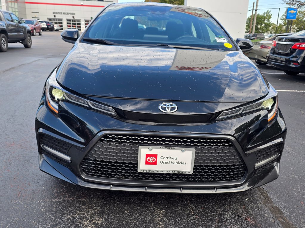 Used 2022 Toyota Corolla SE w/ SE Premium Package FWD image 9