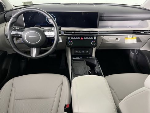 Used 2025 Hyundai Tucson SEL image 13