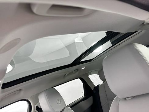 Used 2024 Land Rover Range Rover Velar S image 14