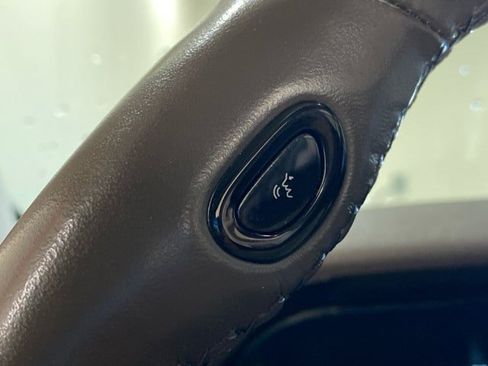 Certified 2023 Lincoln Aviator Reserve w/ Equipment Group 201A image 21