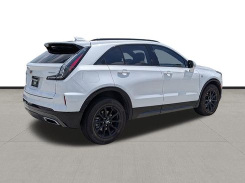 Used 2024 Cadillac XT4 Sport w/ Cold Weather Package AWD/4WD image 5