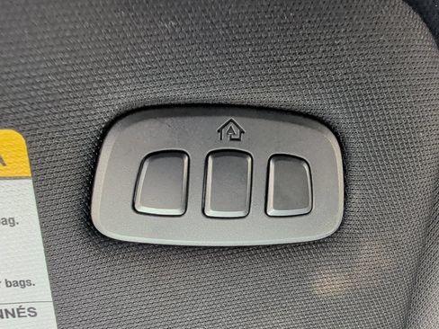 Used 2026 Ford Explorer ST-Line w/ ST-Line Street Pack RWD image 13