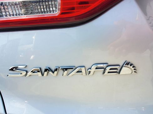 Used 2016 Hyundai Santa Fe Sport image 8